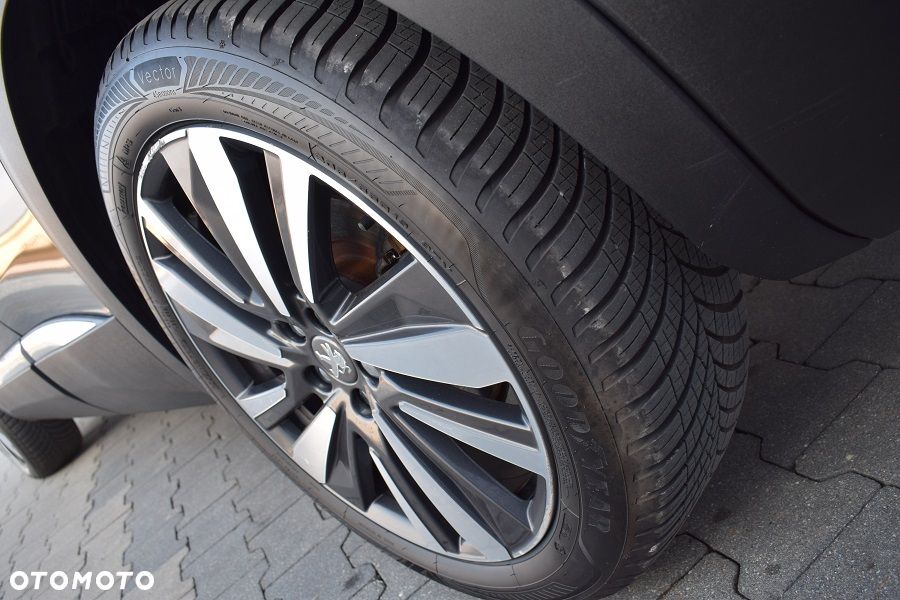 Peugeot 3008 1.2 PureTech GPF Allure S&S - 34