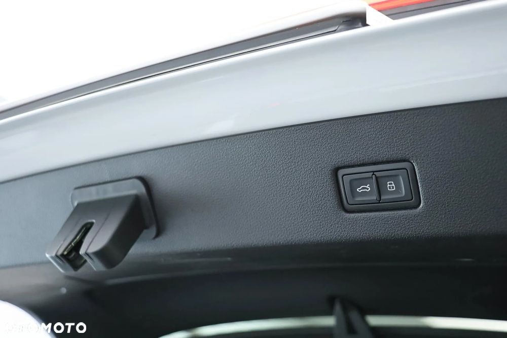 Audi A7 Sportback 45 TFSI quattro S tronic - 9