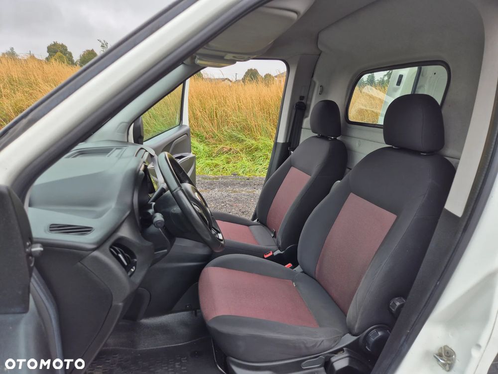 Fiat Doblo Maxi 1.4 T-Jet Dynamic - 8