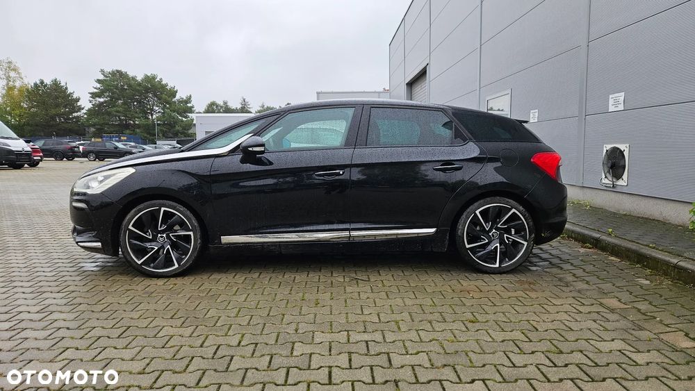 Citroën DS5 e-HDi 110 EGS6 SoChic - 3