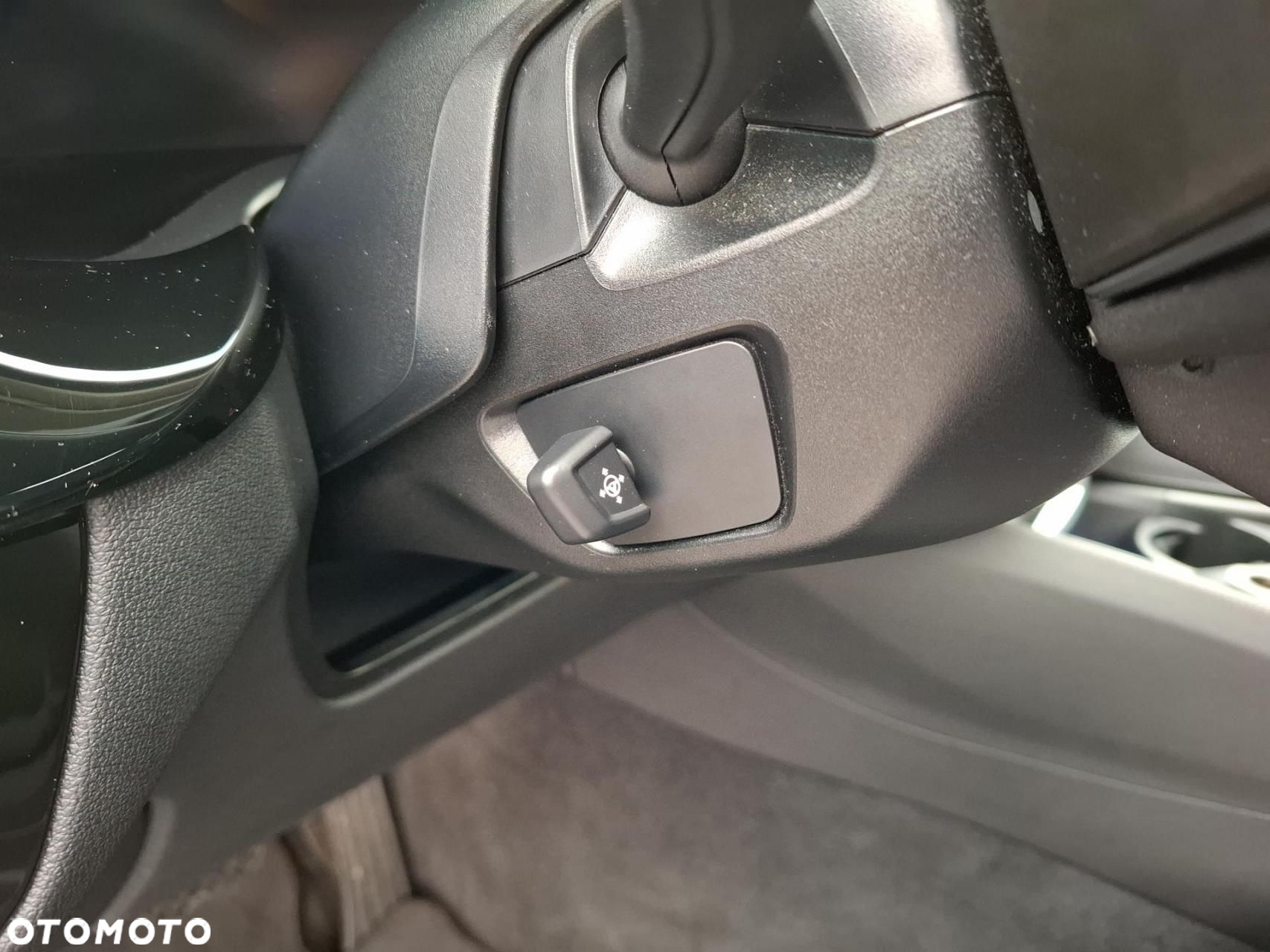 BMW Seria 5 - 22