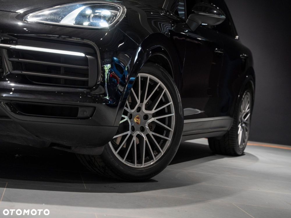 Porsche Cayenne Platinum Edition - 13