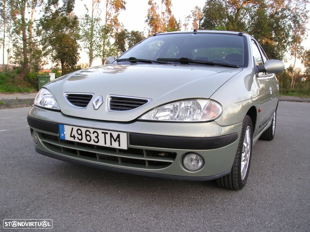 Renault Mégane 1.4 16V Privilège - 1