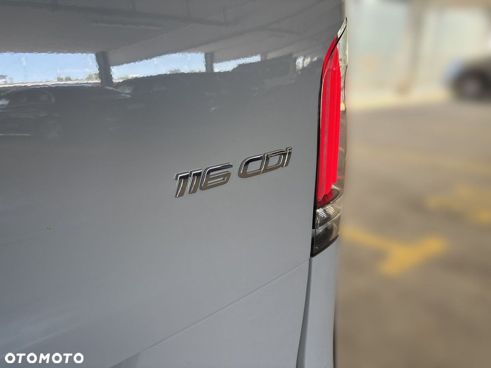 Mercedes-Benz Vito - 22