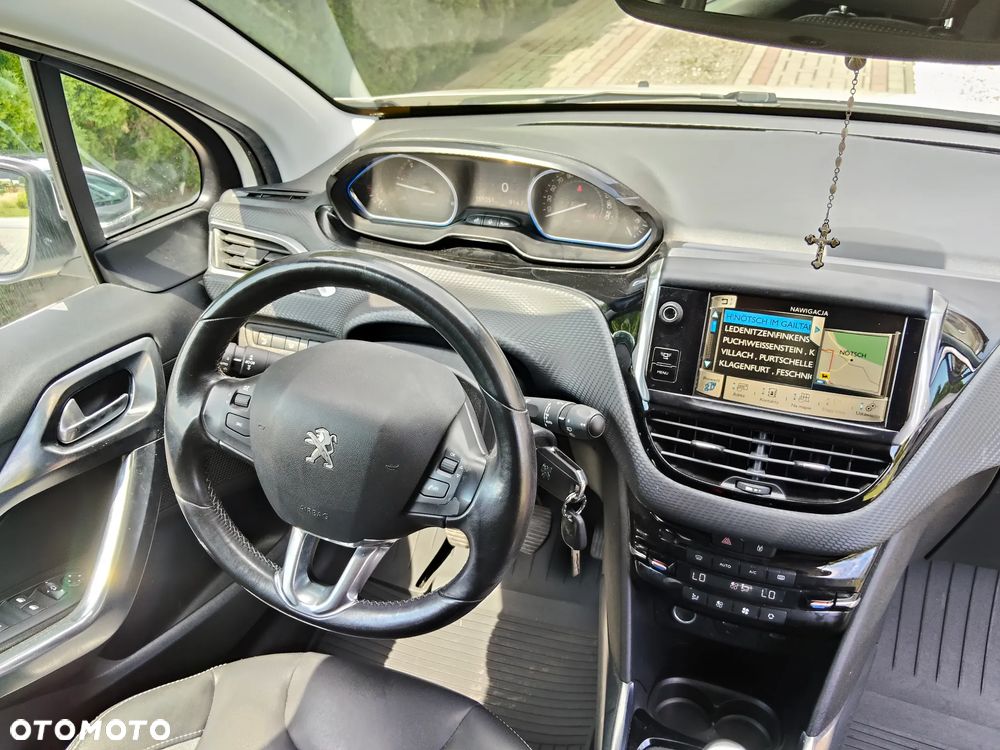 Peugeot 2008 e-HDi FAP 115 STOP & START Allure - 27