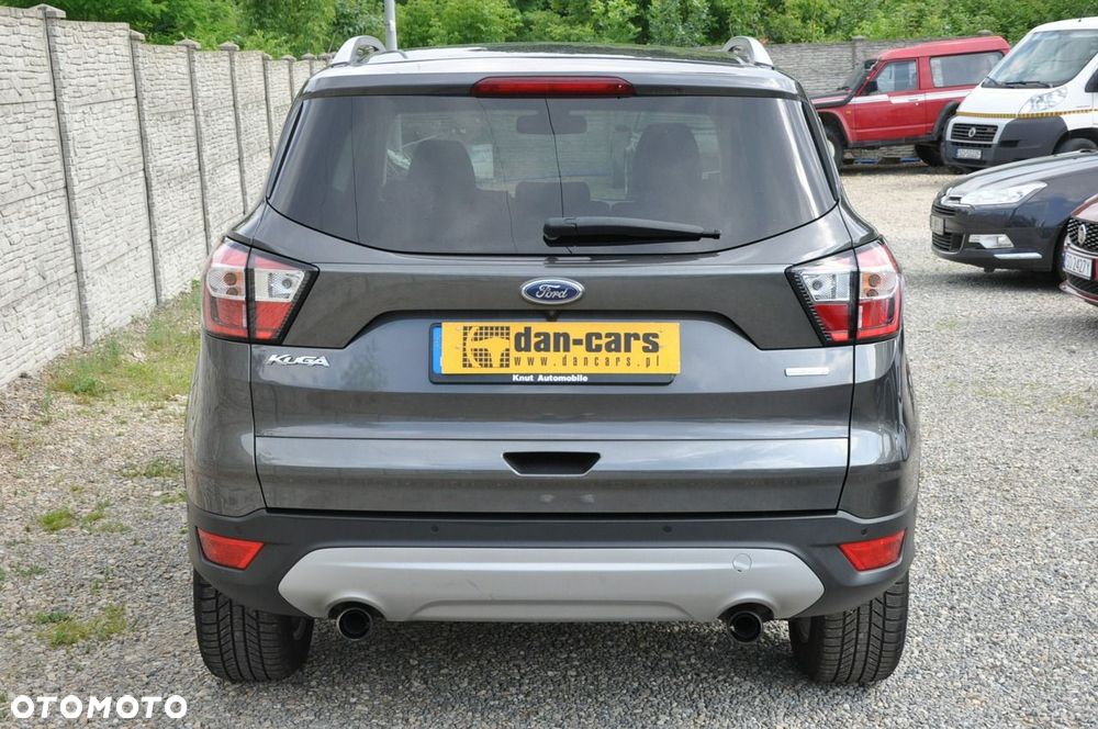 Ford Kuga 1.5 EcoBoost 4x4 Titanium - 4