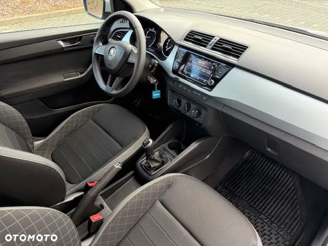 Skoda Fabia 1.0 Ambition - 23