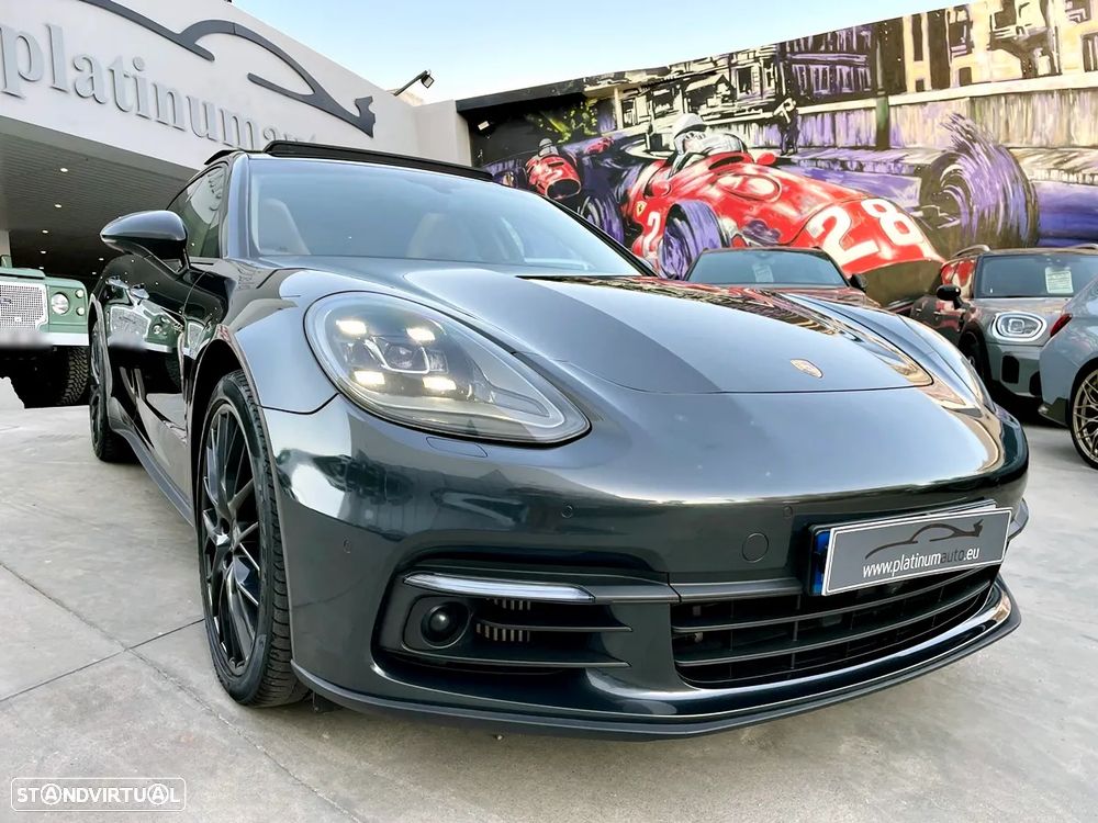 Porsche Panamera Sport Turismo 4 E-Hybrid Edition 10 Anos - 46