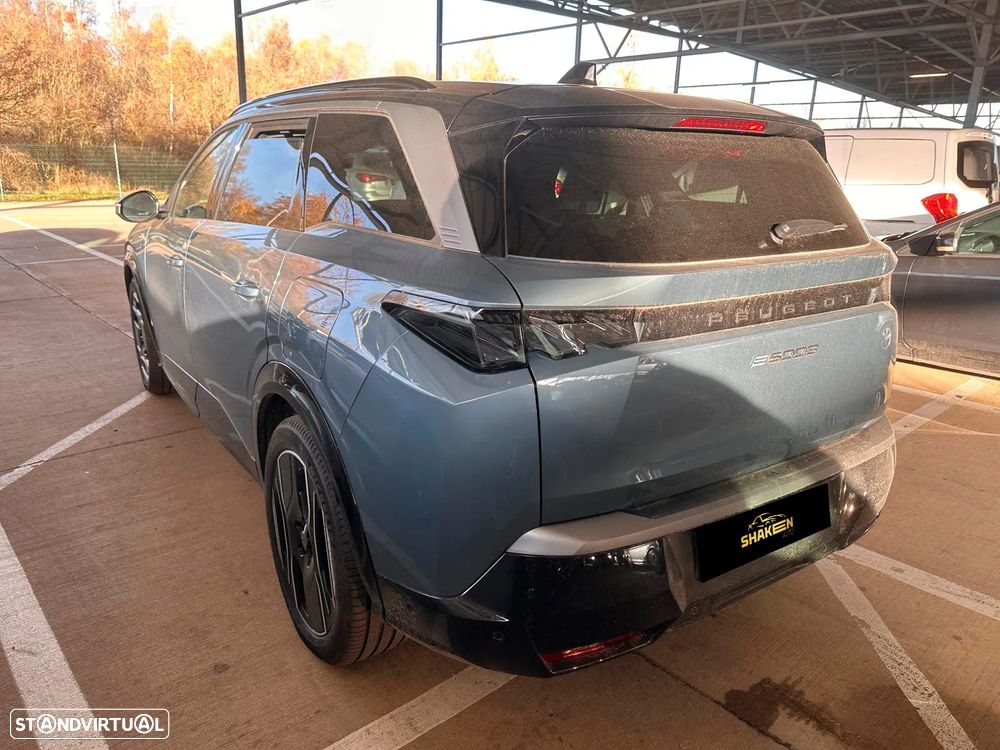 Peugeot E-5008 GT - 4