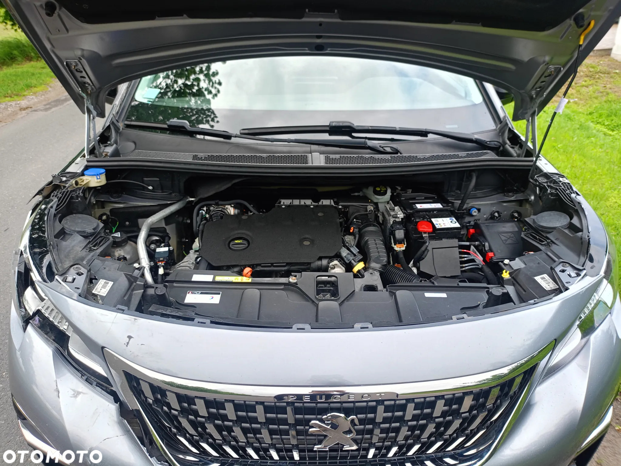 Peugeot 3008 BlueHDi 130 Stop & Start EAT8 Allure - 5