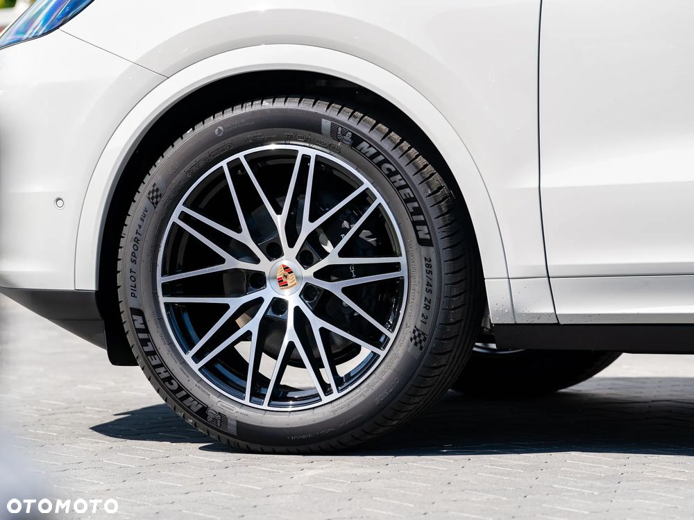 Porsche Cayenne Black Edition - 9