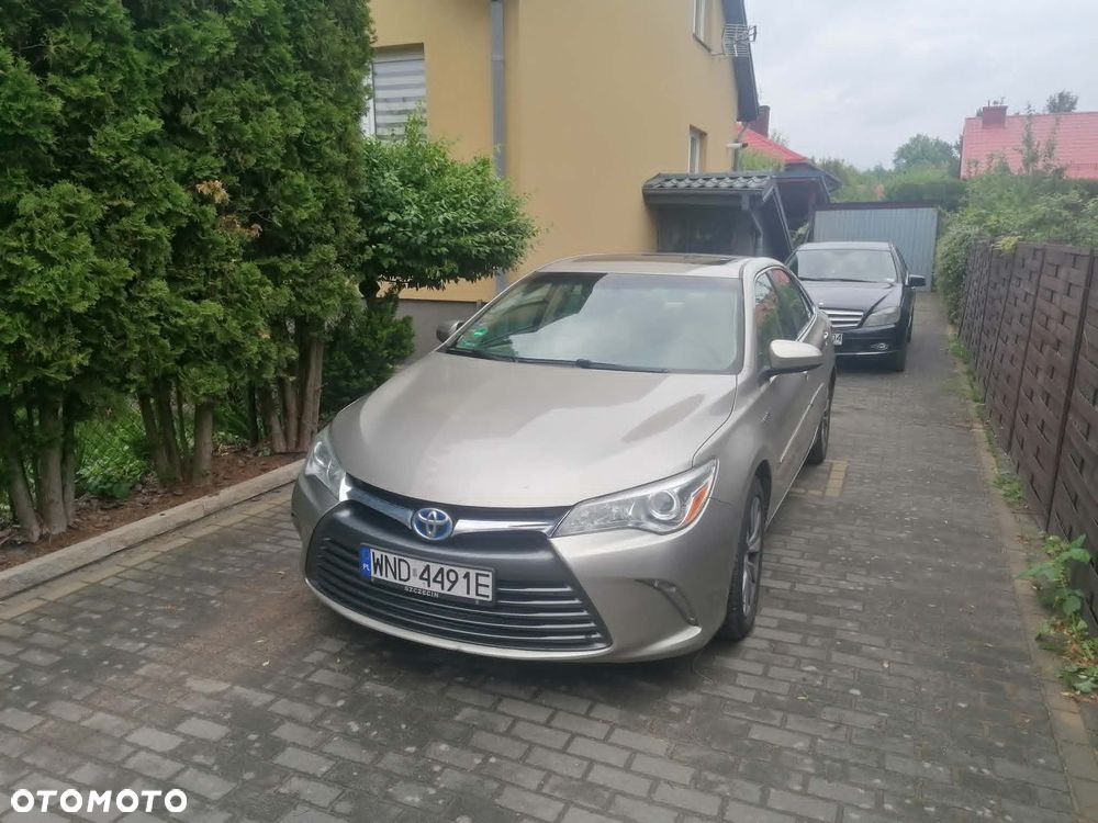 Toyota Camry 2.5 Hybrid LE - 1