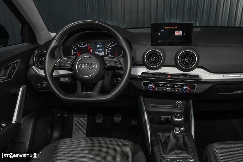Audi Q2 30 TFSI S line - 8