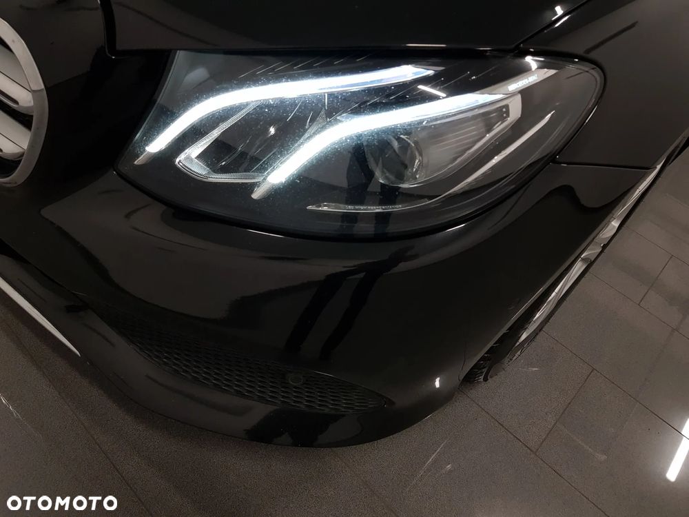 Mercedes-Benz Klasa E 220 d 9G-TRONIC AMG Line - 27