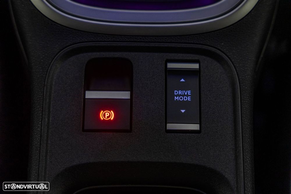 Jeep Avenger 54 kWh Summit - 21