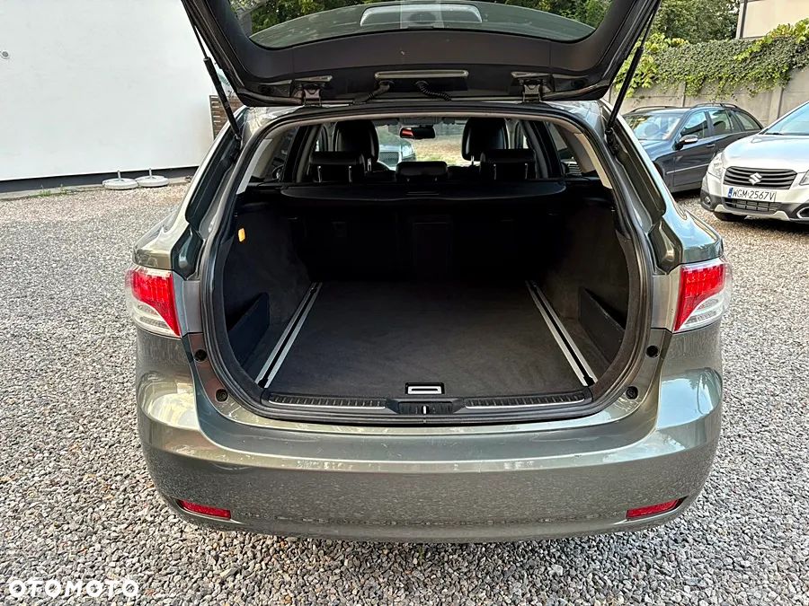 Toyota Avensis 2.0 D-4D Sol plus+NAVI - 14