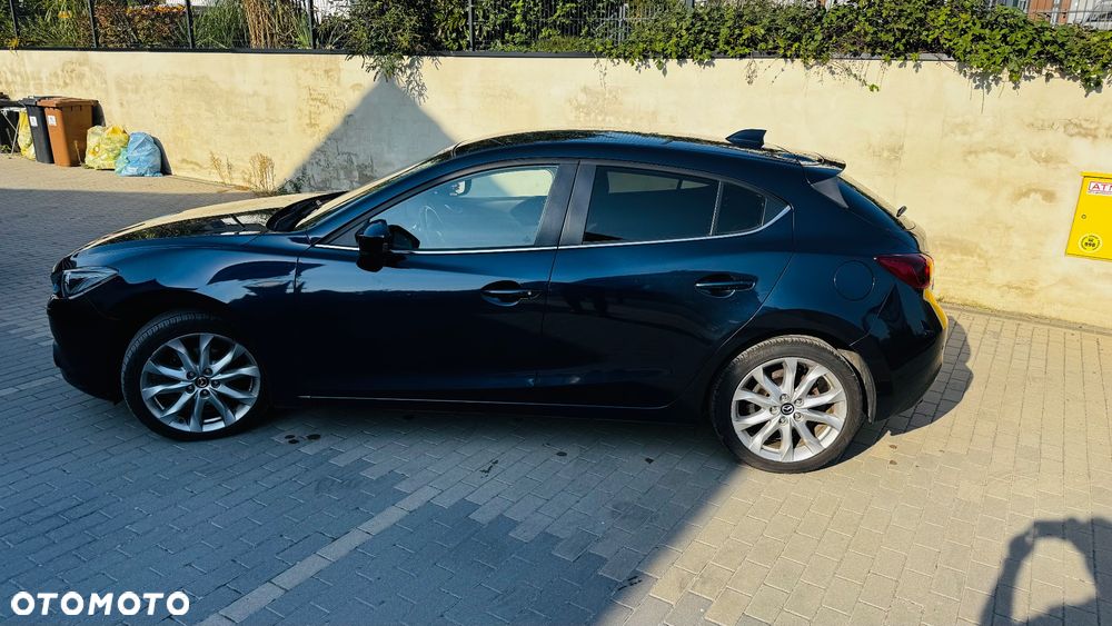 Mazda 3 - 7