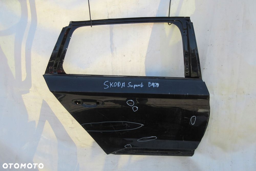 skoda superb drzwi prawy tyŁ