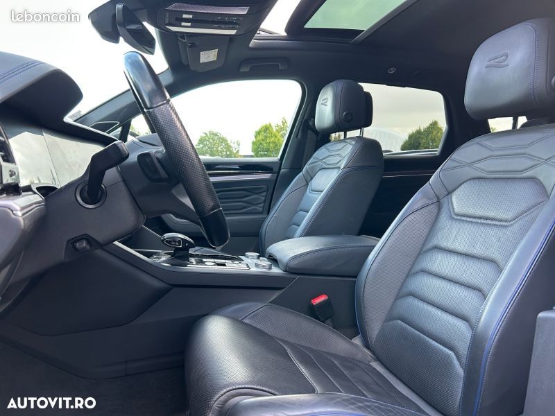 Volkswagen Touareg - 14