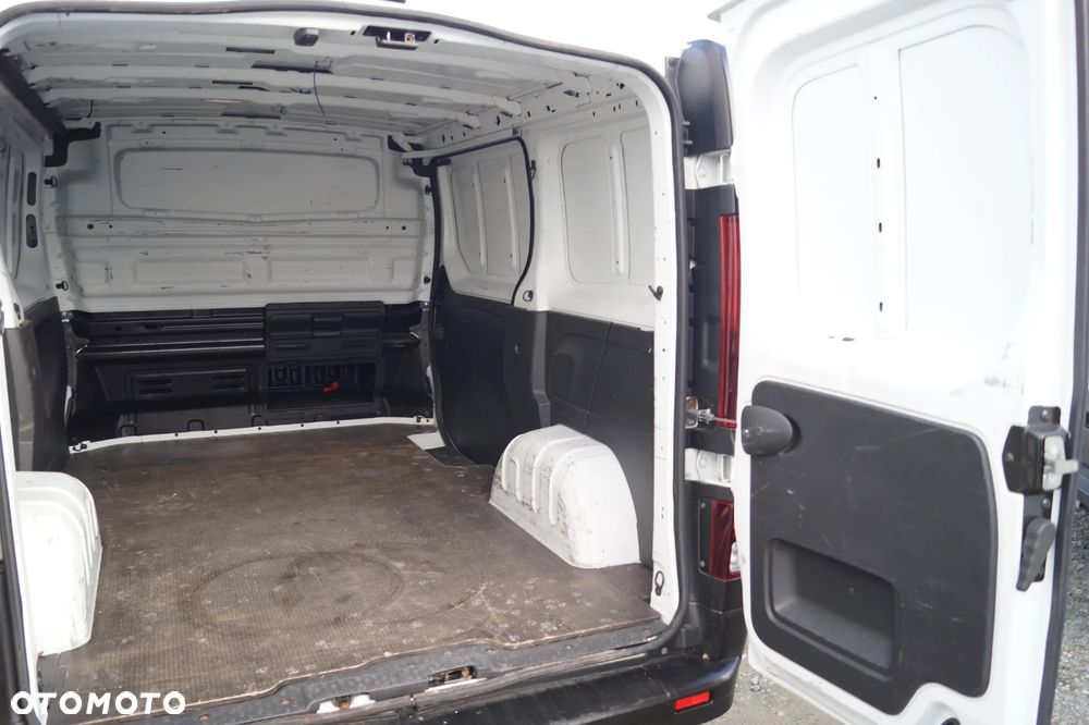 Renault Trafic - 31