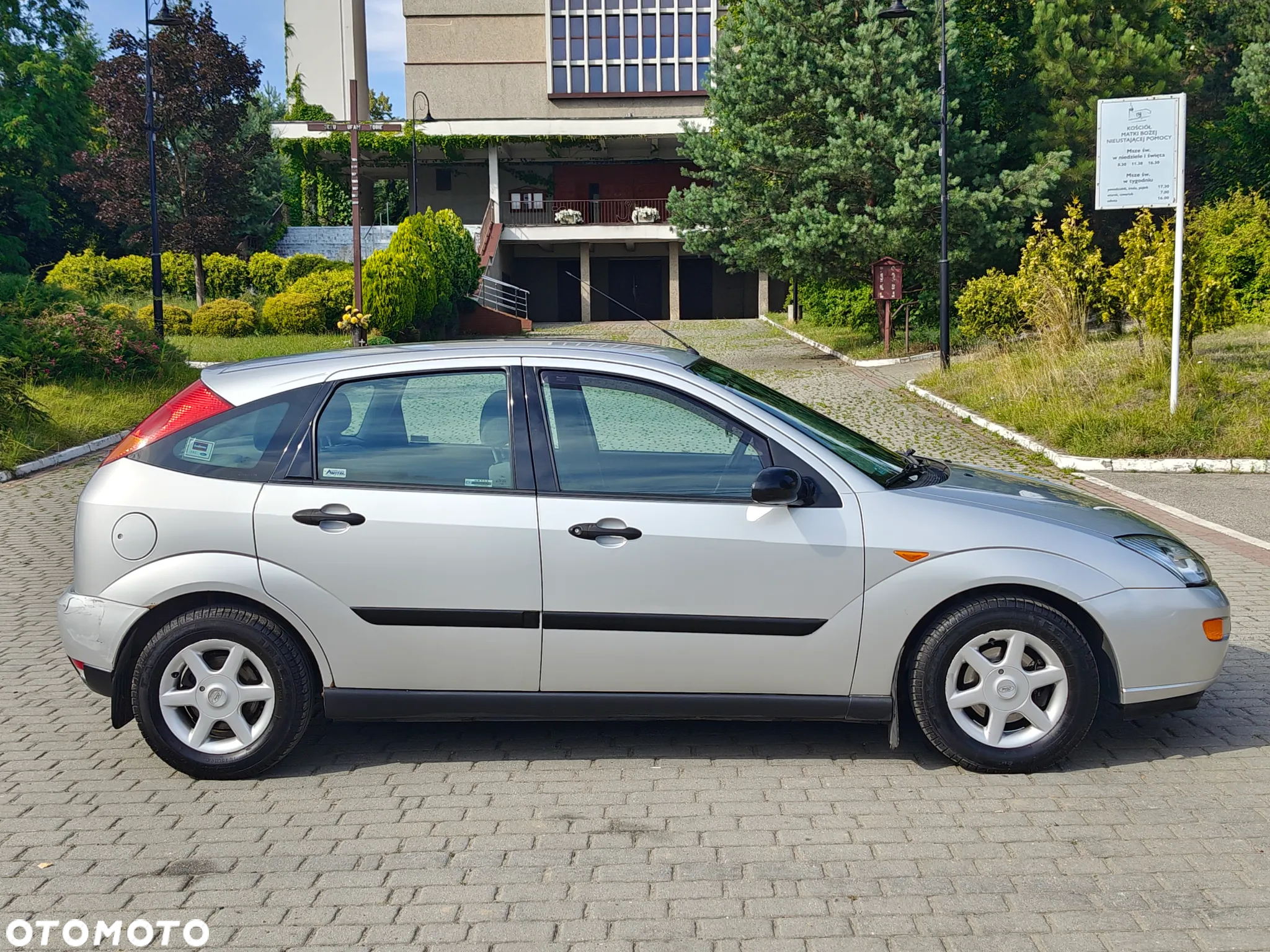 Ford Focus 1.8 Ambiente - 9