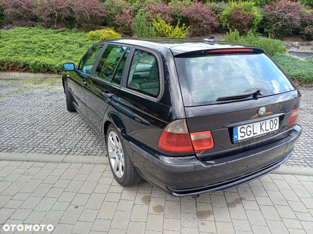 BMW Seria 3 320d - 4