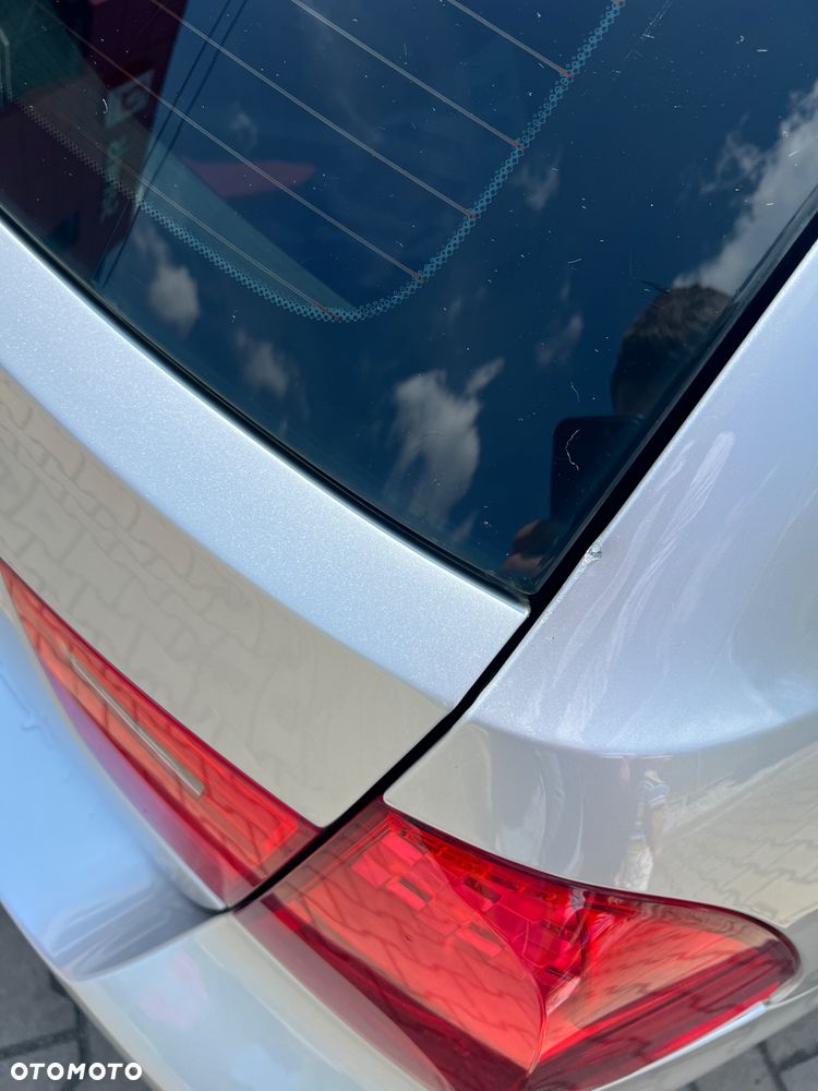 BMW Seria 3 318d DPF - 8