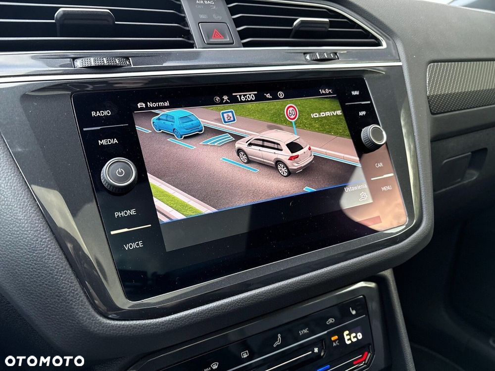 Volkswagen Tiguan 1.4 eHybrid R-Line DSG - 23