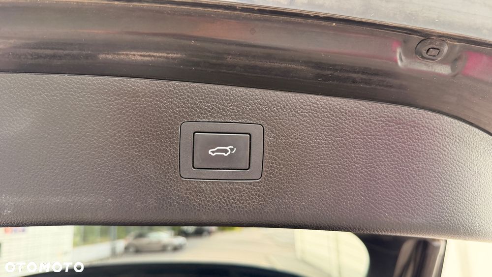 Hyundai i40 Kombi 2.0 Premium - 25