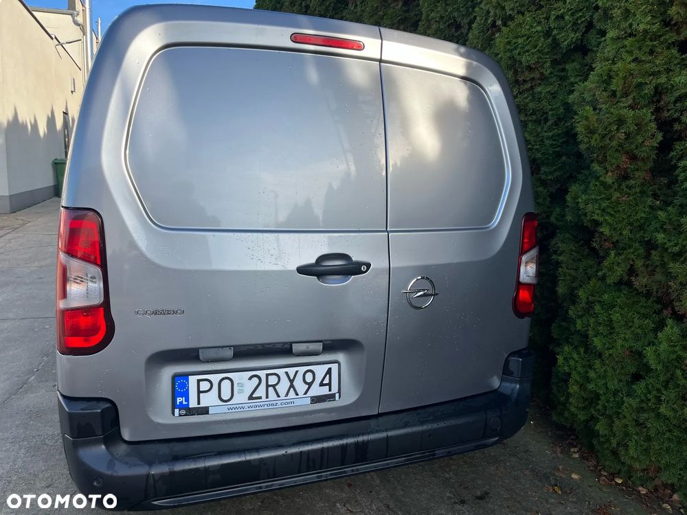 Opel COMBO - 10