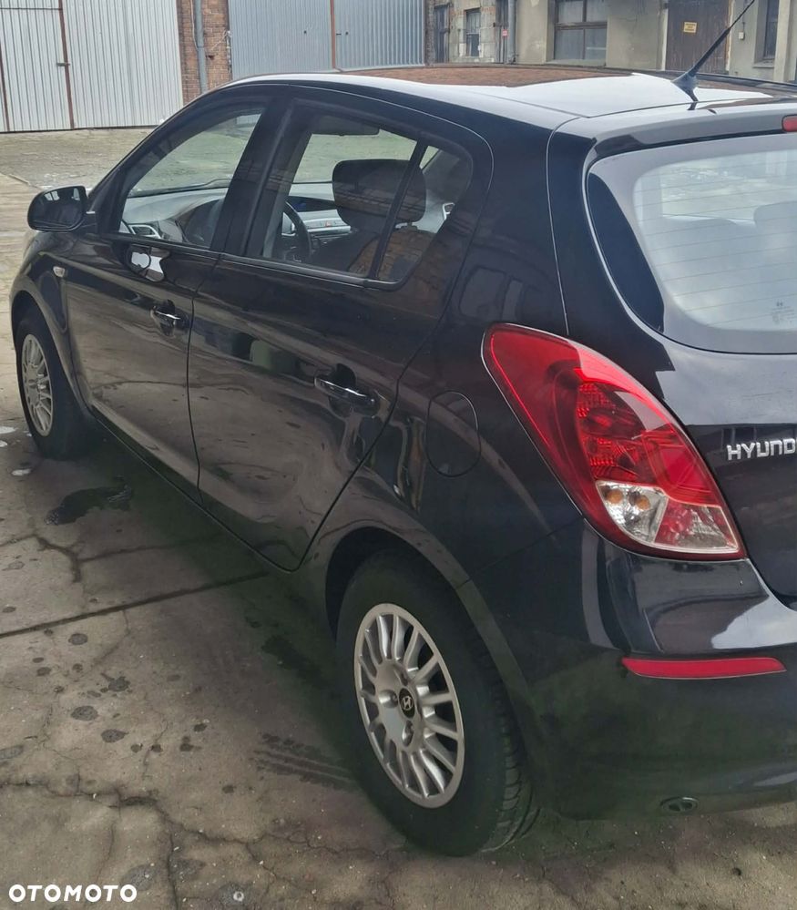 Hyundai i20 1.4 Comfort - 10