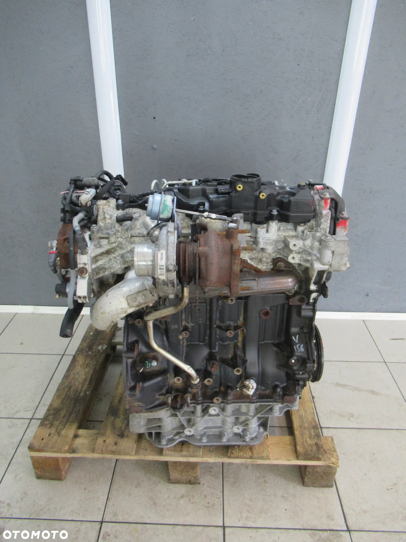 Silnik KOMPLETNY 2.0 dci M9R Vivaro Trafic m9r M9R E4 - 7