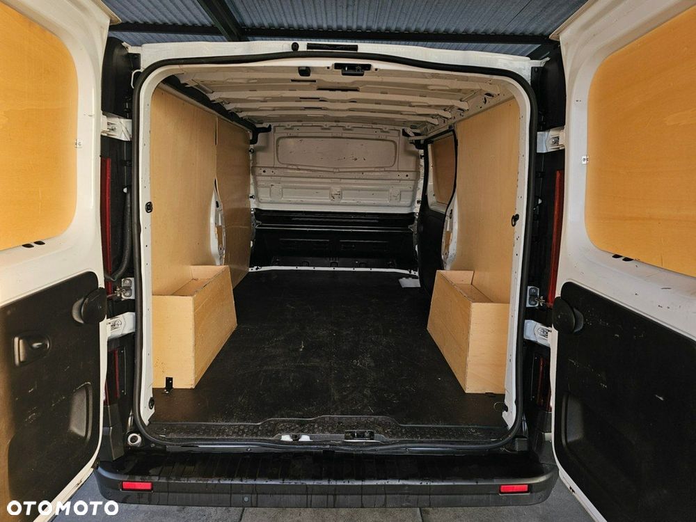 Renault Trafic - 8