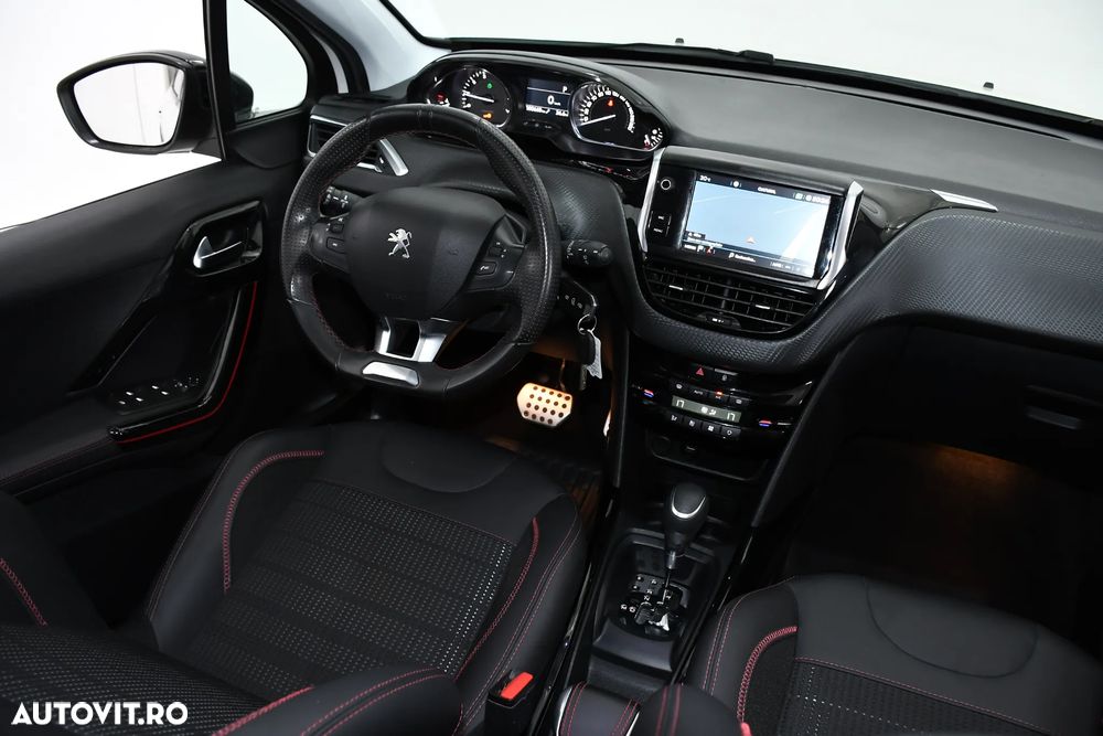 Peugeot 2008 PureTech 110 Stop&Start EAT6 GT-Line Edition - 7