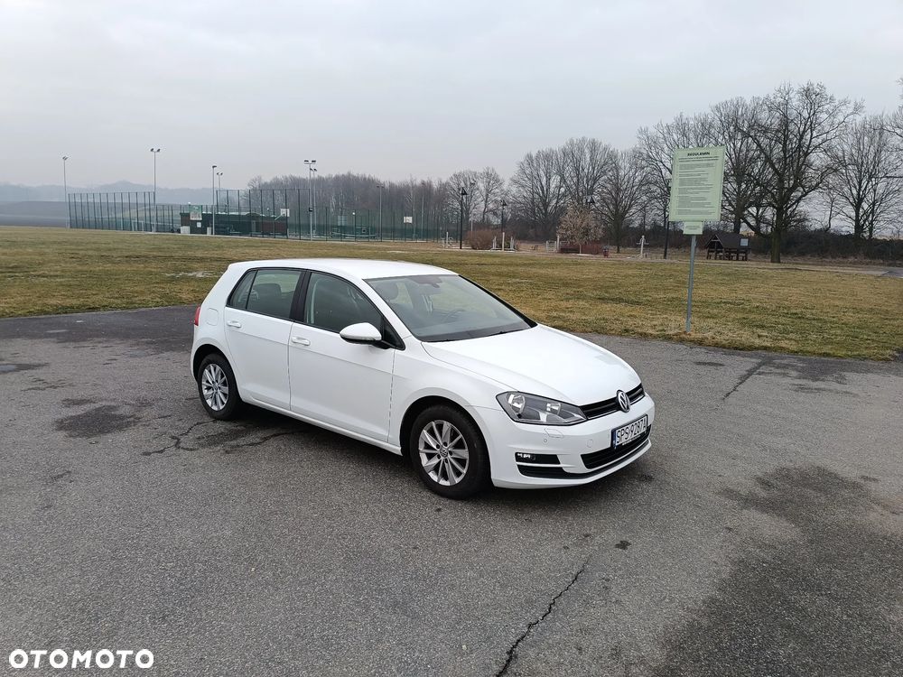 Volkswagen Golf 1.2 TSI BMT Trendline Perfectline - 9