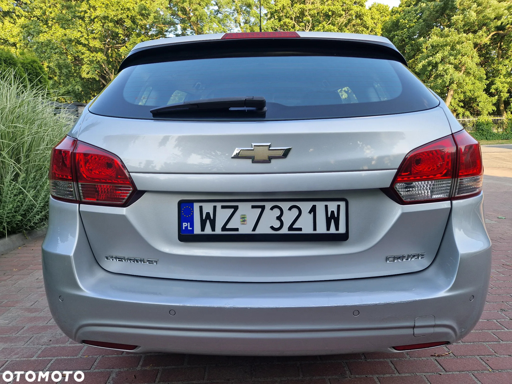 Chevrolet Cruze 1.6 LS+ - 6