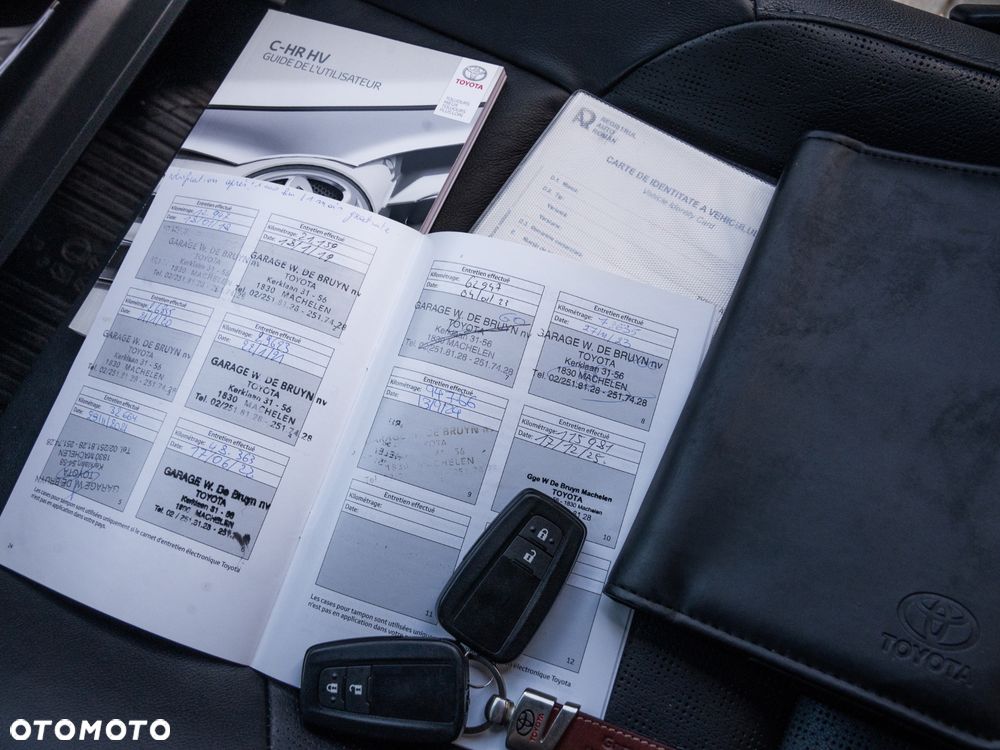 Toyota C-HR 1.8 Hybrid Prestige - 38
