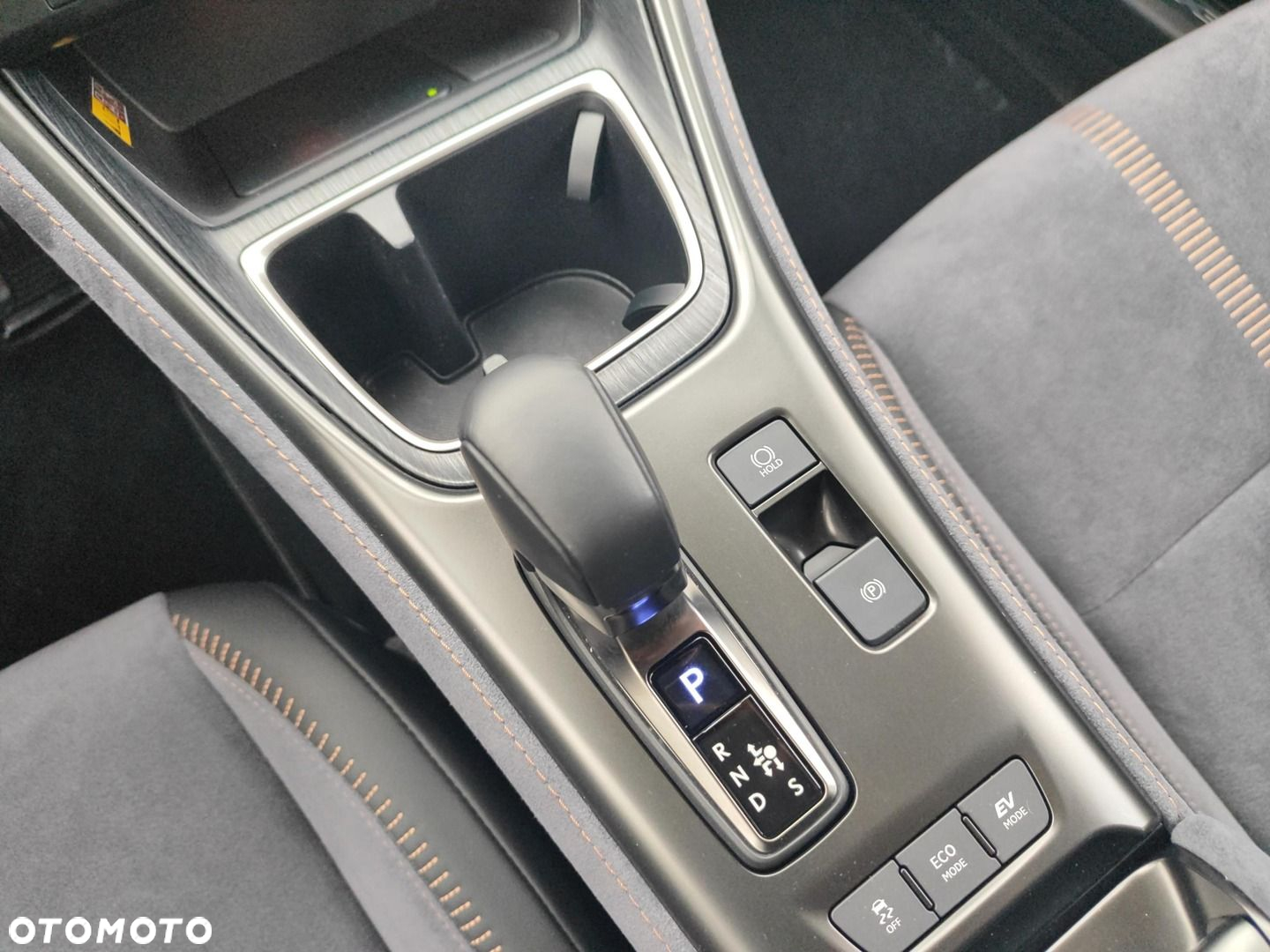 Lexus LBX 1.5 Hybrid Cool - 20