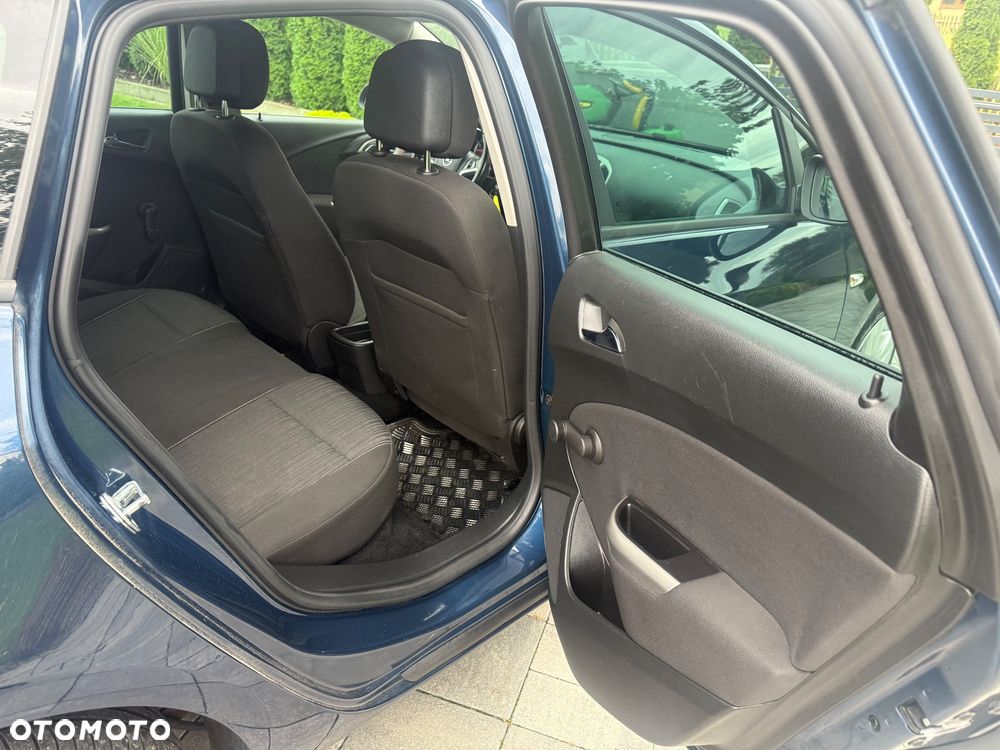 Opel Astra 1.4 T Edition 150 - 19