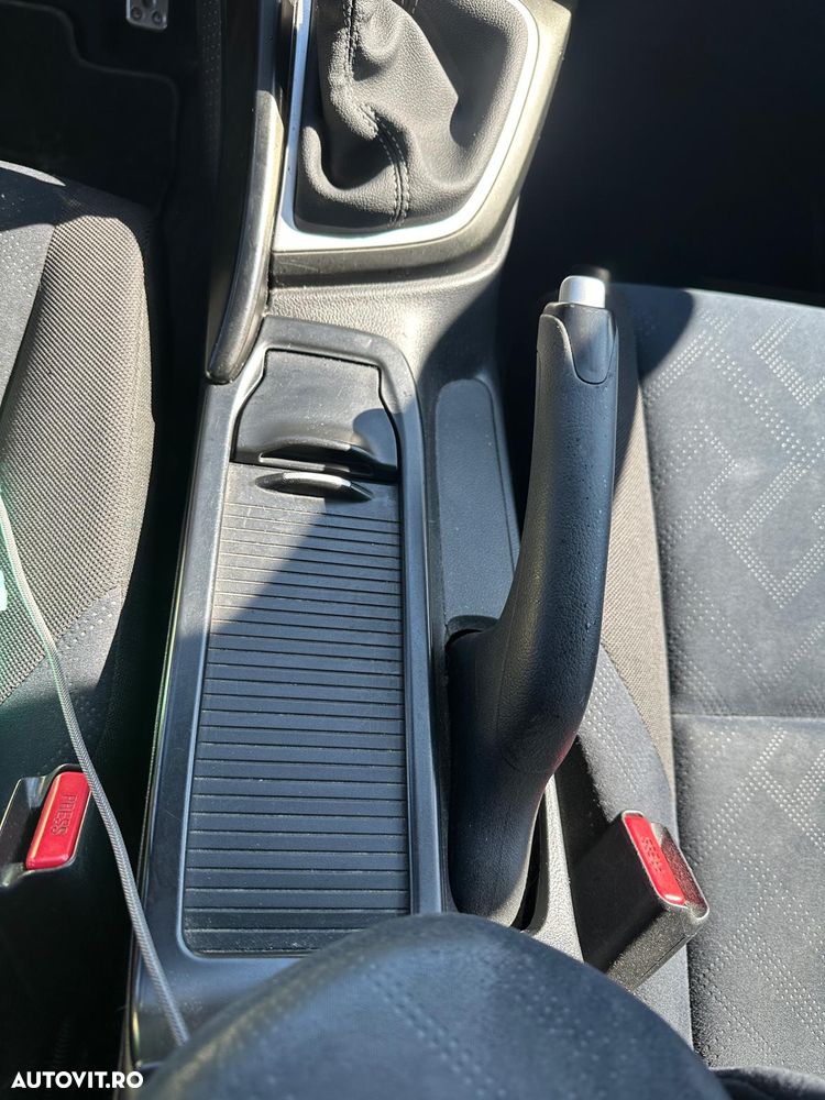 Honda Civic 1.8 i-VTEC MT Executive - 17