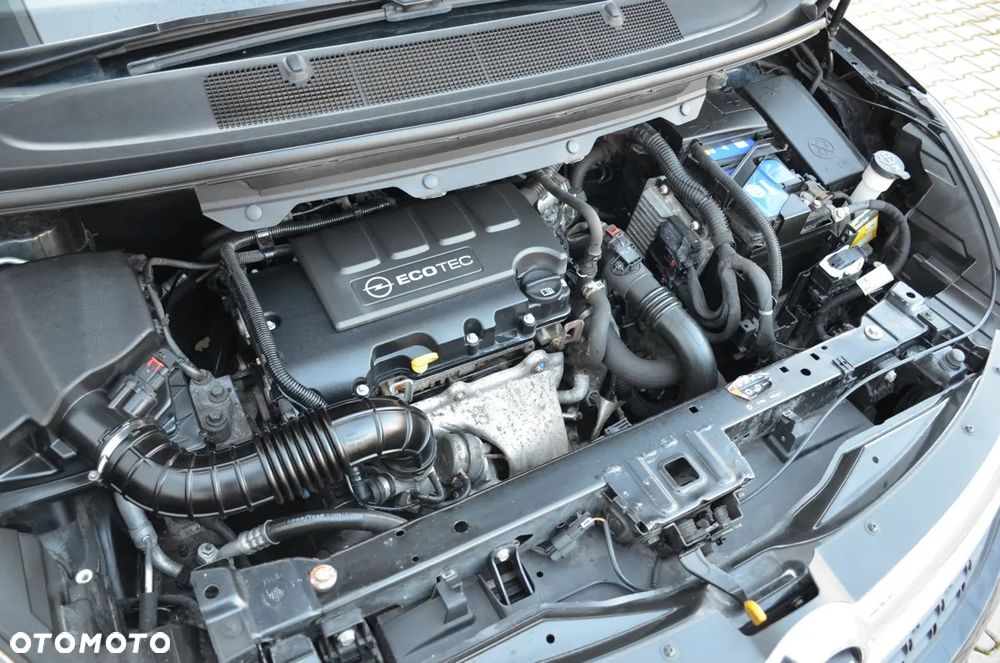 Opel Zafira Tourer 1.4 Turbo Style - 15
