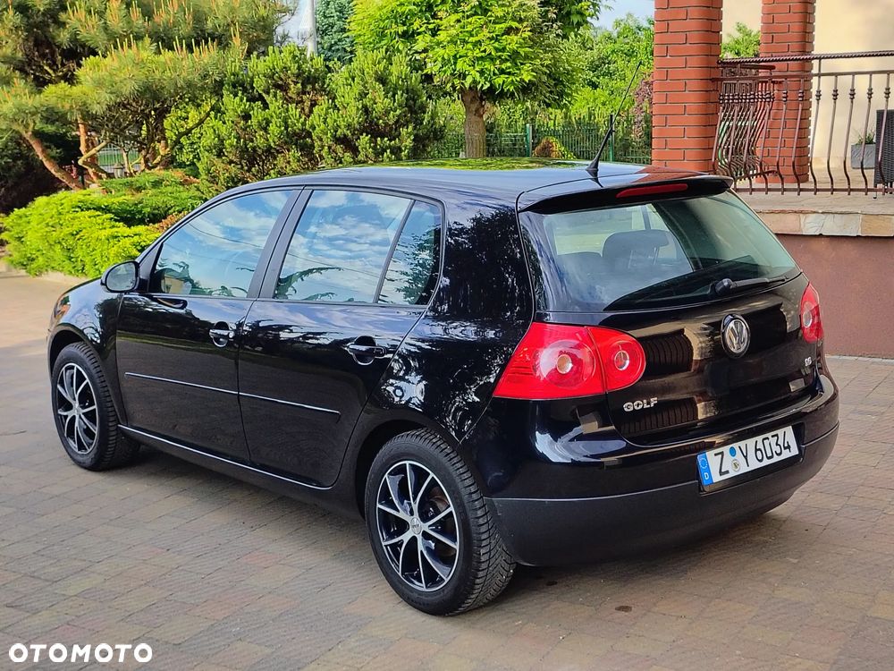 Volkswagen Golf 1.6 Trendline - 6