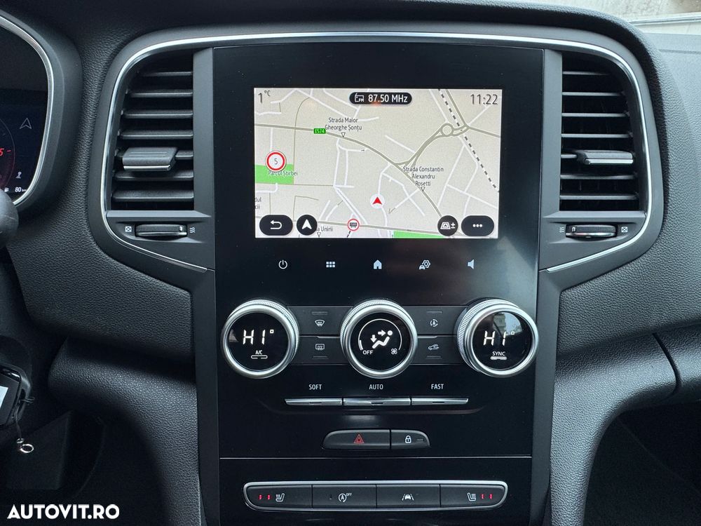 Renault Megane BLUE dCi 115 BUSINESS EDITION - 25