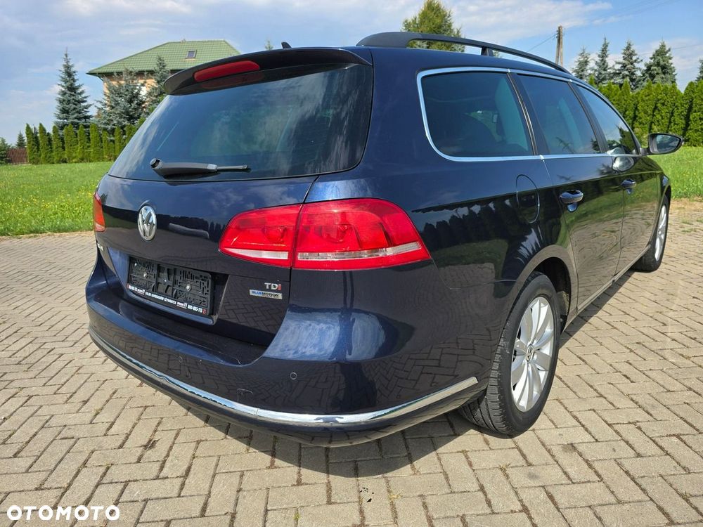 Volkswagen Passat - 9