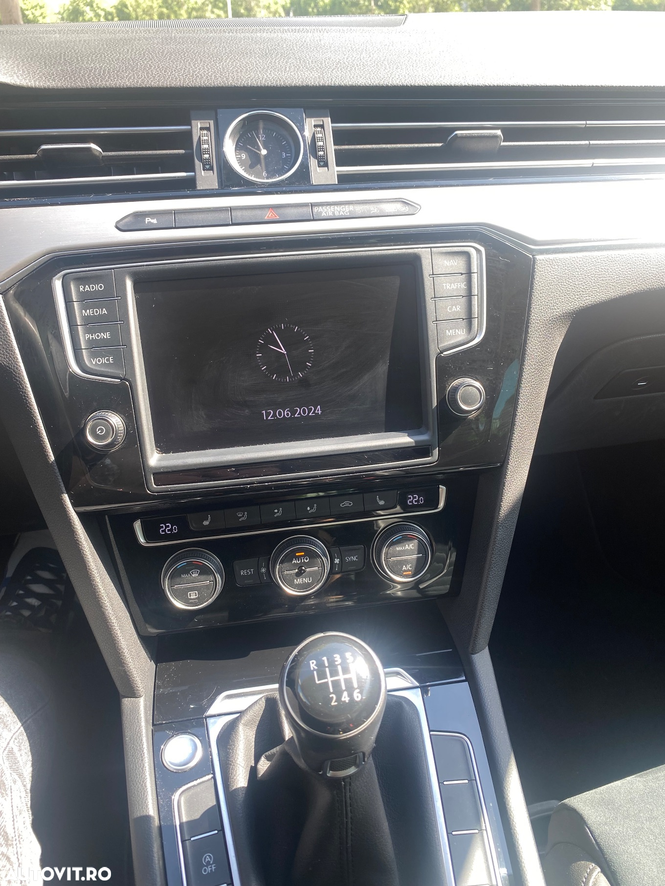 Volkswagen Passat 2.0 TDI Highline - 8