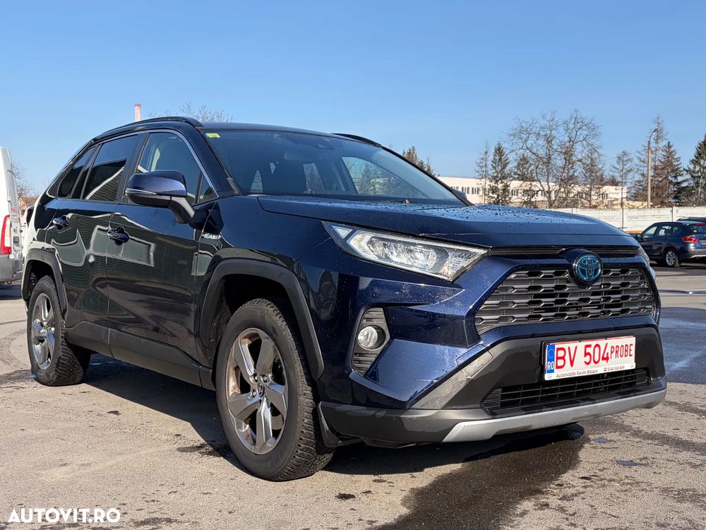 Toyota RAV4 - 16