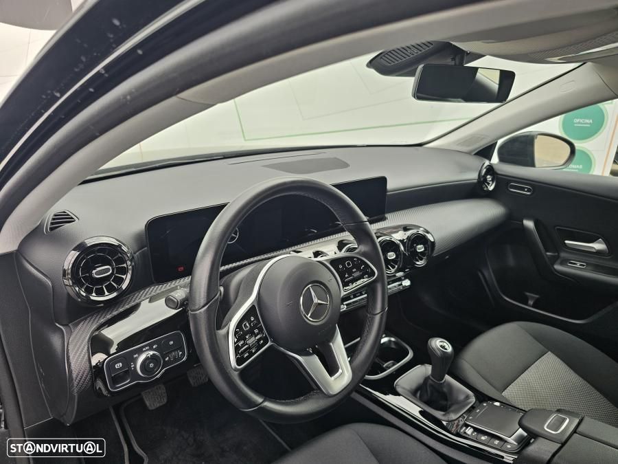 Mercedes-Benz A 180 d - 18