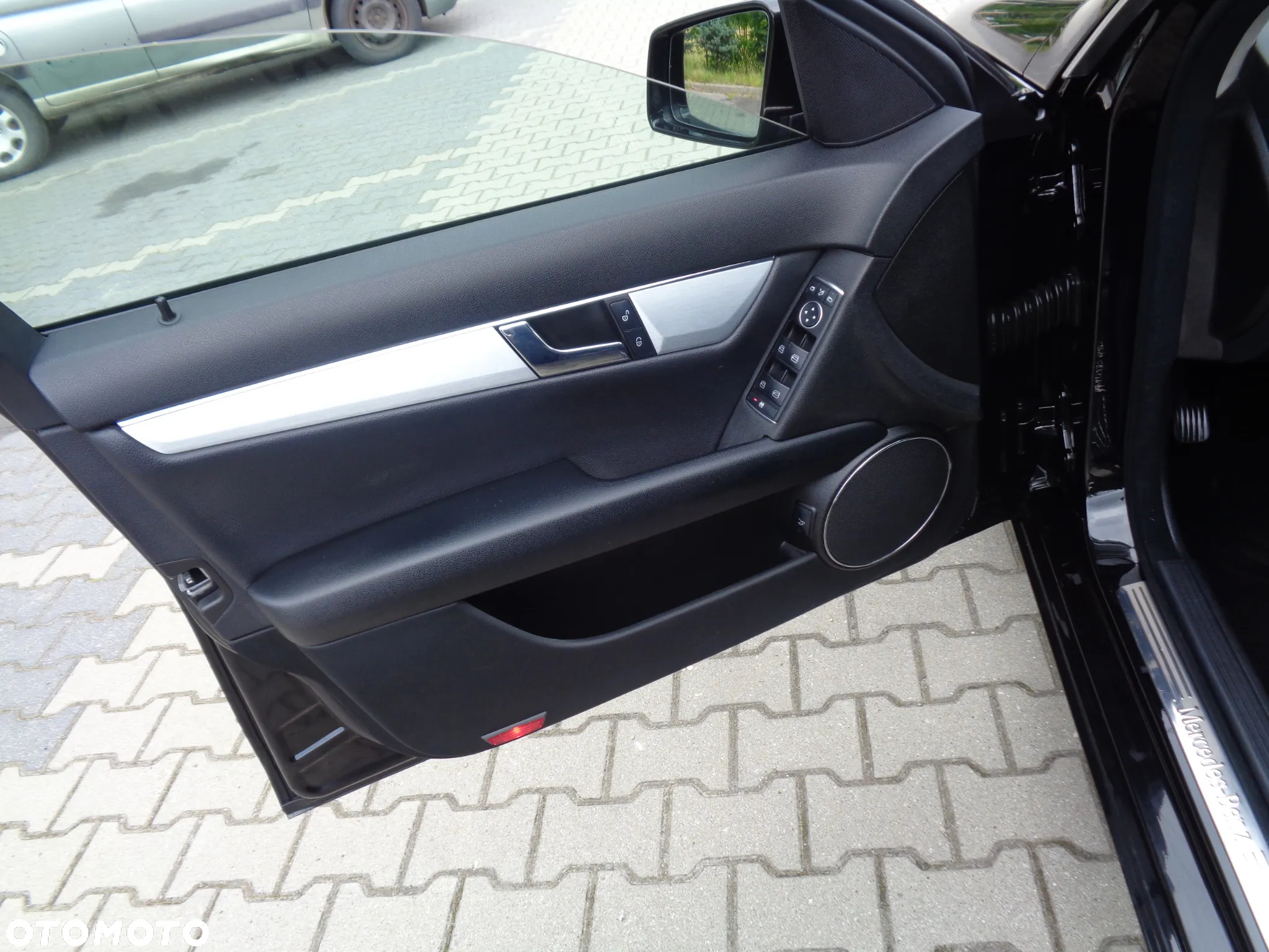 Mercedes-Benz Klasa C - 33