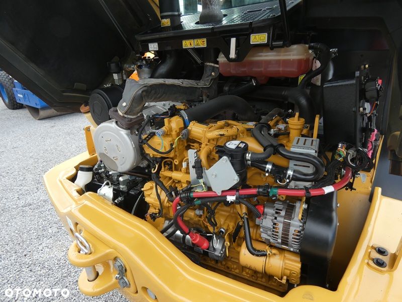 Caterpillar CAT 908M z Niemiec / Tylko 2.855mtg serwisowany / - 16