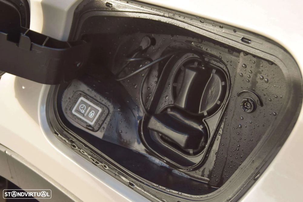 Jeep Avenger 54 kWh Summit - 38